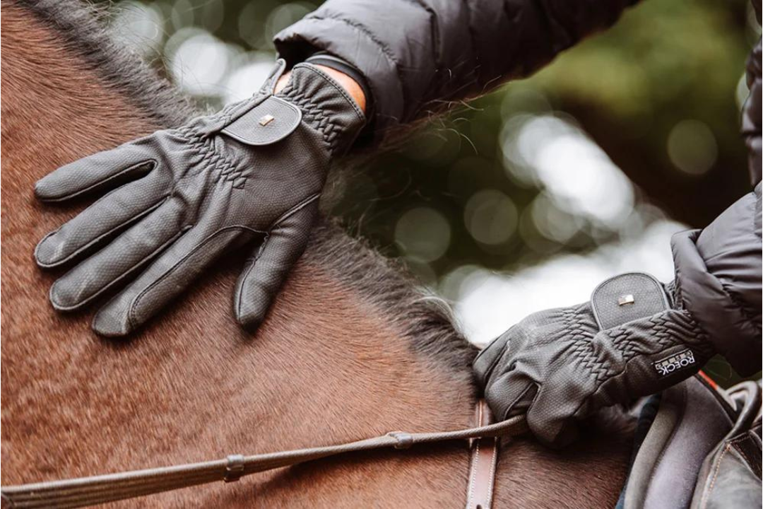 Equestrian riding gloves hotsell