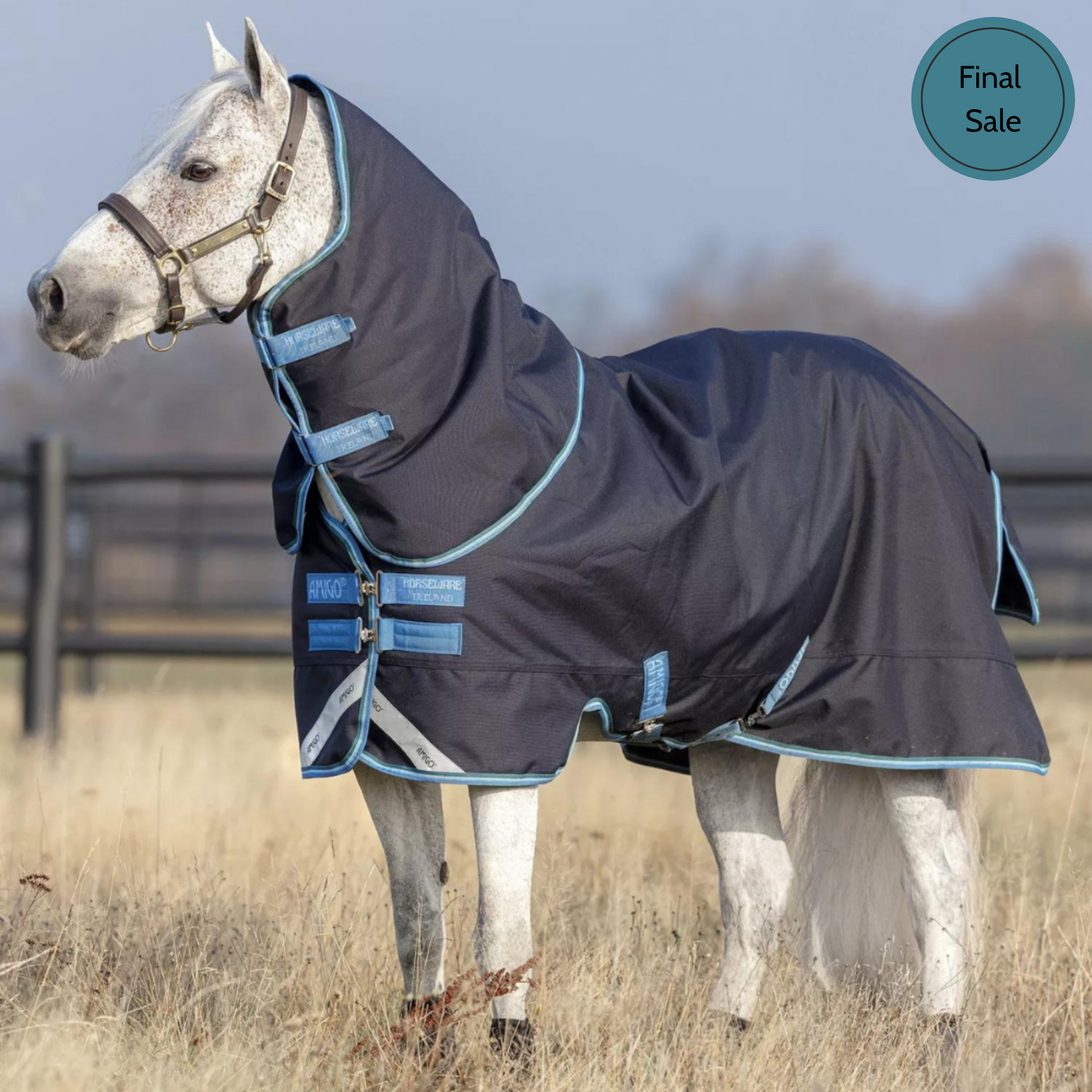 Amigo Bravo 12 Pony Plus Turnout,  250gm Medium