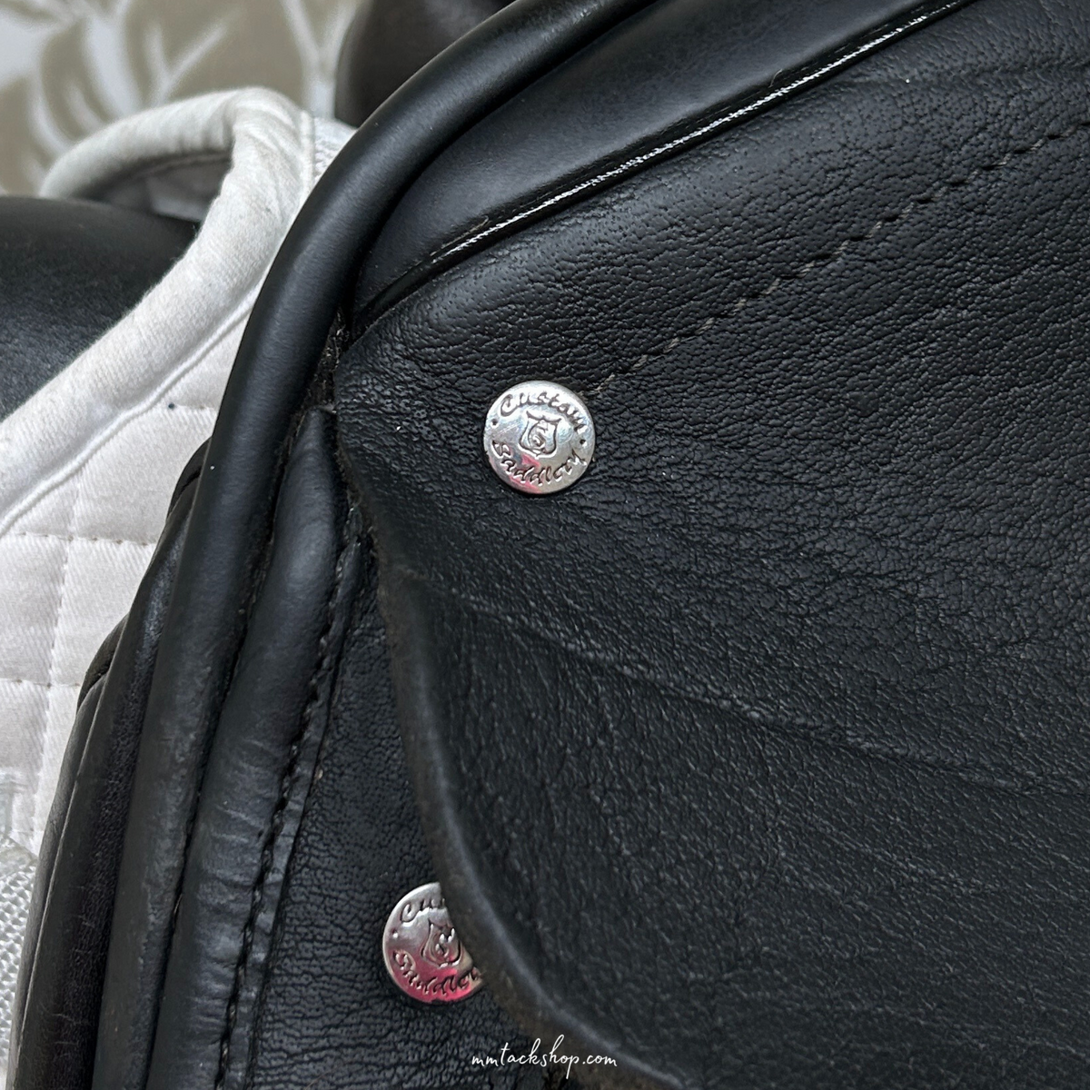 Used 18" Custom Advantage R Dressage Saddle