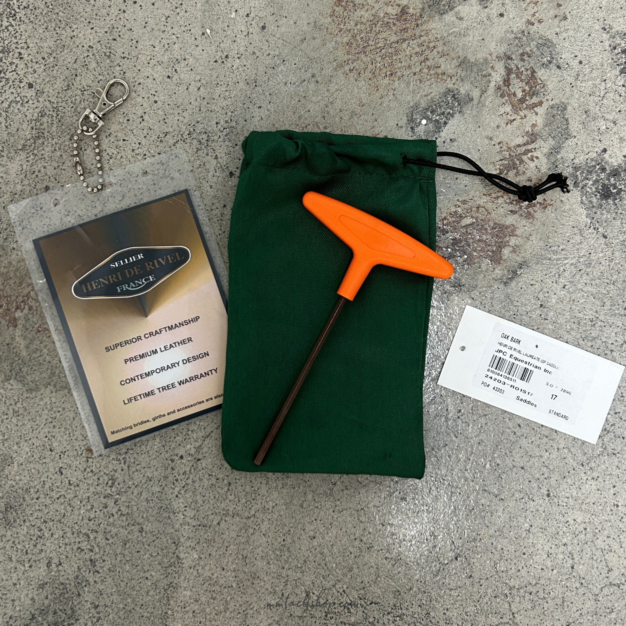 Image of the tag and accessories for Henri de Rivel&