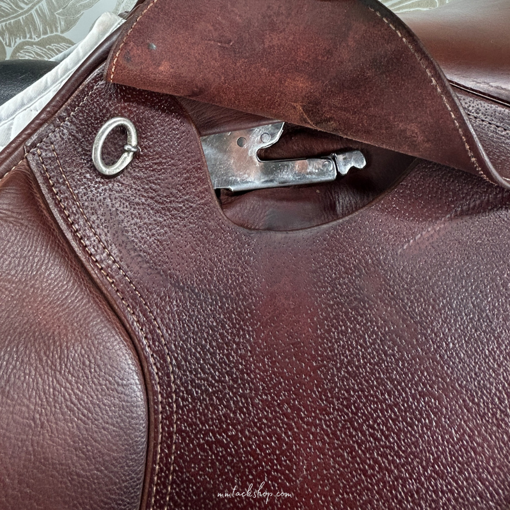 Image of used Intrepid Pro-Trainer Gold Deluxe jump saddle&