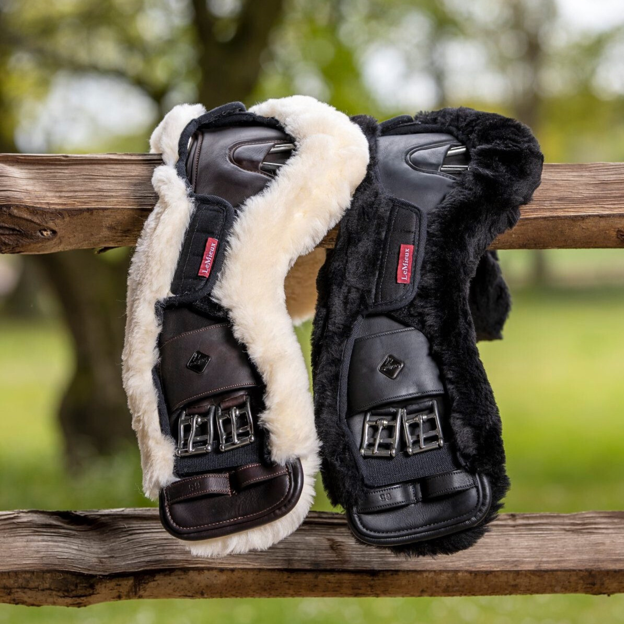 LeMieux Merino+ Anatomic Dressage Girth Cover, Black