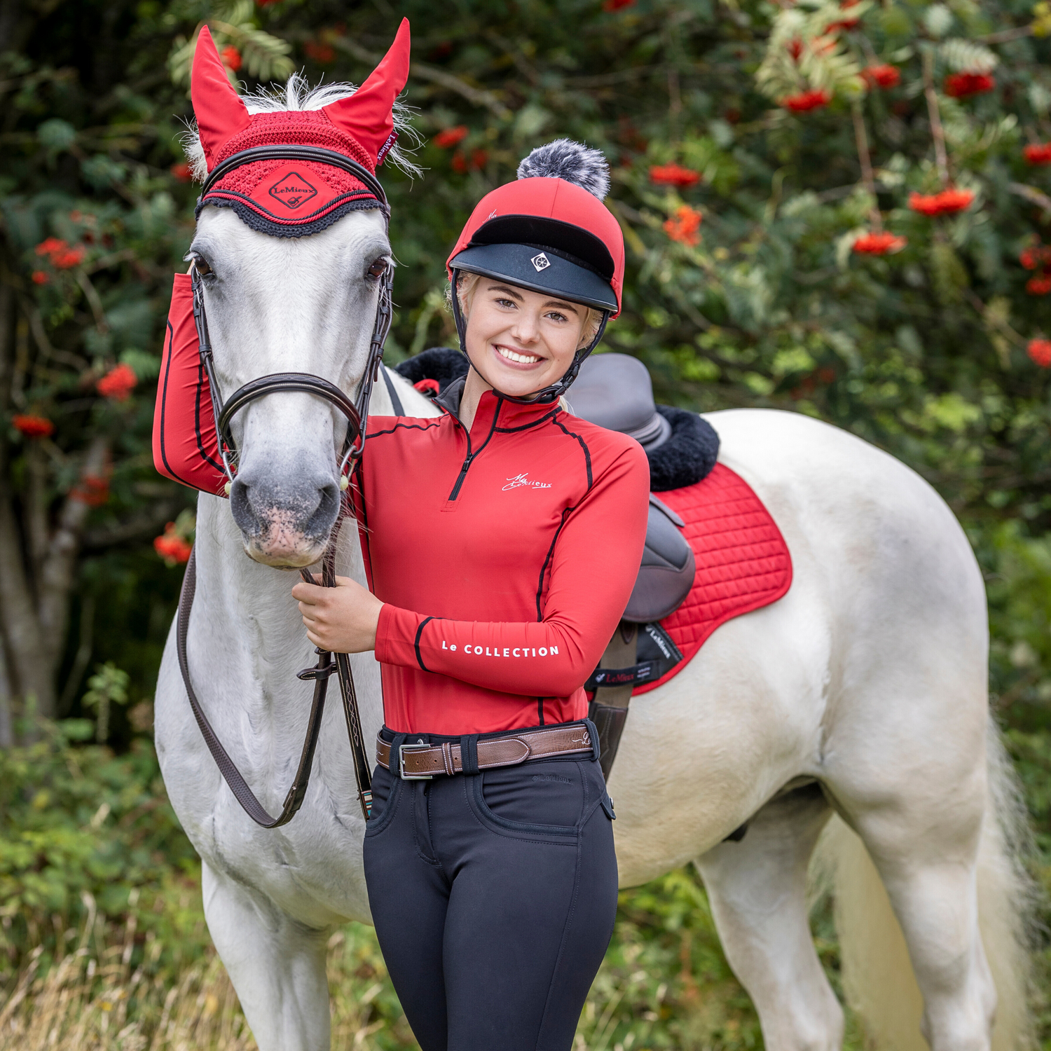 LeMieux Pom Hat Silk, Chilli