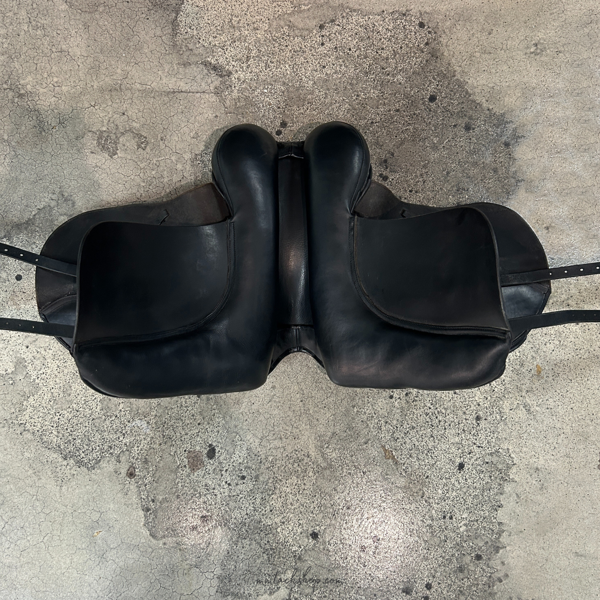 Used Loxley by Bliss Classical Dressage Saddle