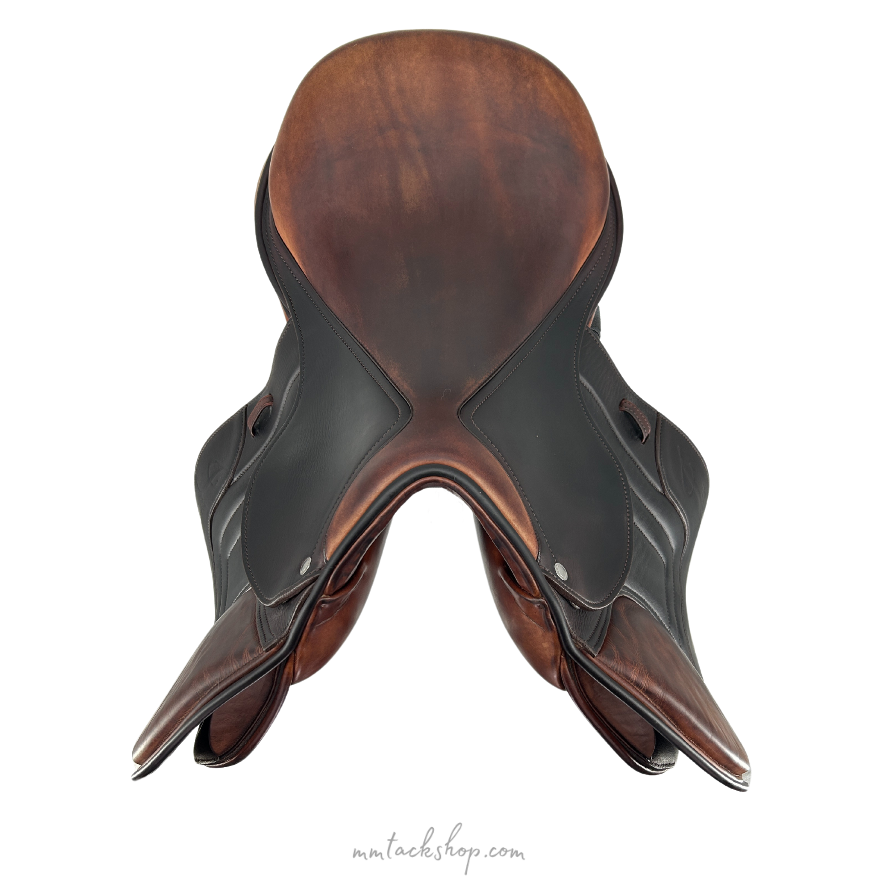 Used 17" Schleese Jeté Jumping Saddle, Traditional Line