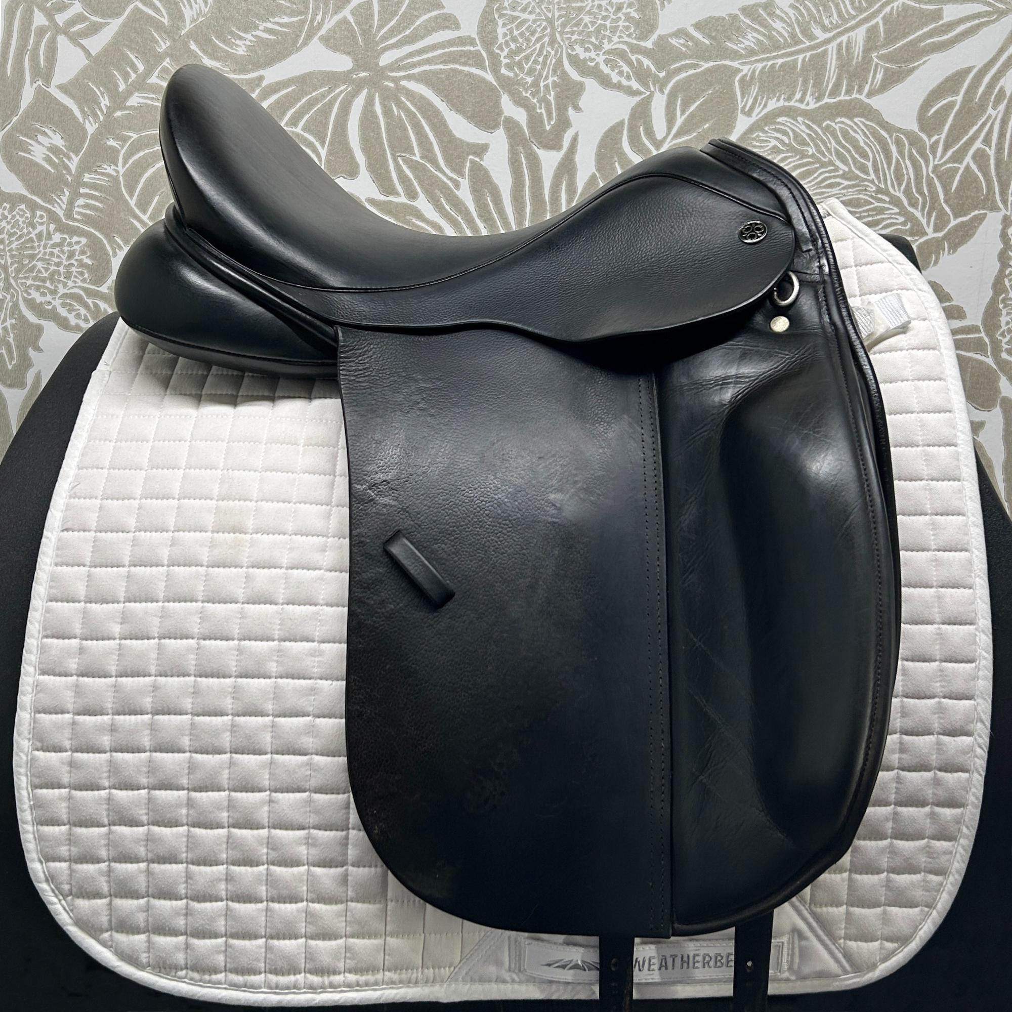 Trilogy Debbie McDonald Dressage Saddle