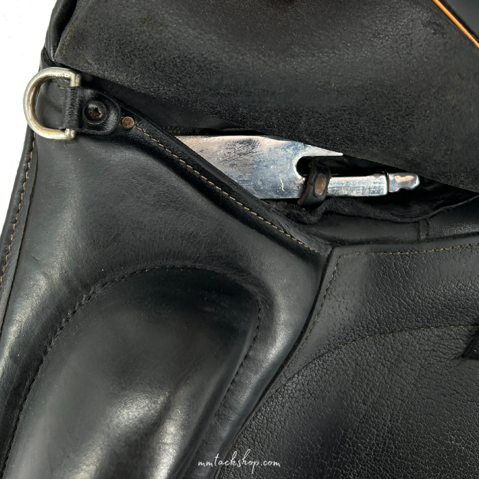 Custom Saddlery Wolfgang Omni Monoflap Dressage Saddle