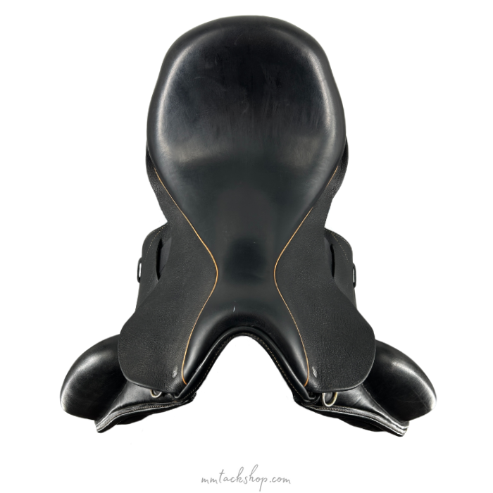 Used Custom Saddlery Wolfgang Omni Monoflap Dressage Saddle