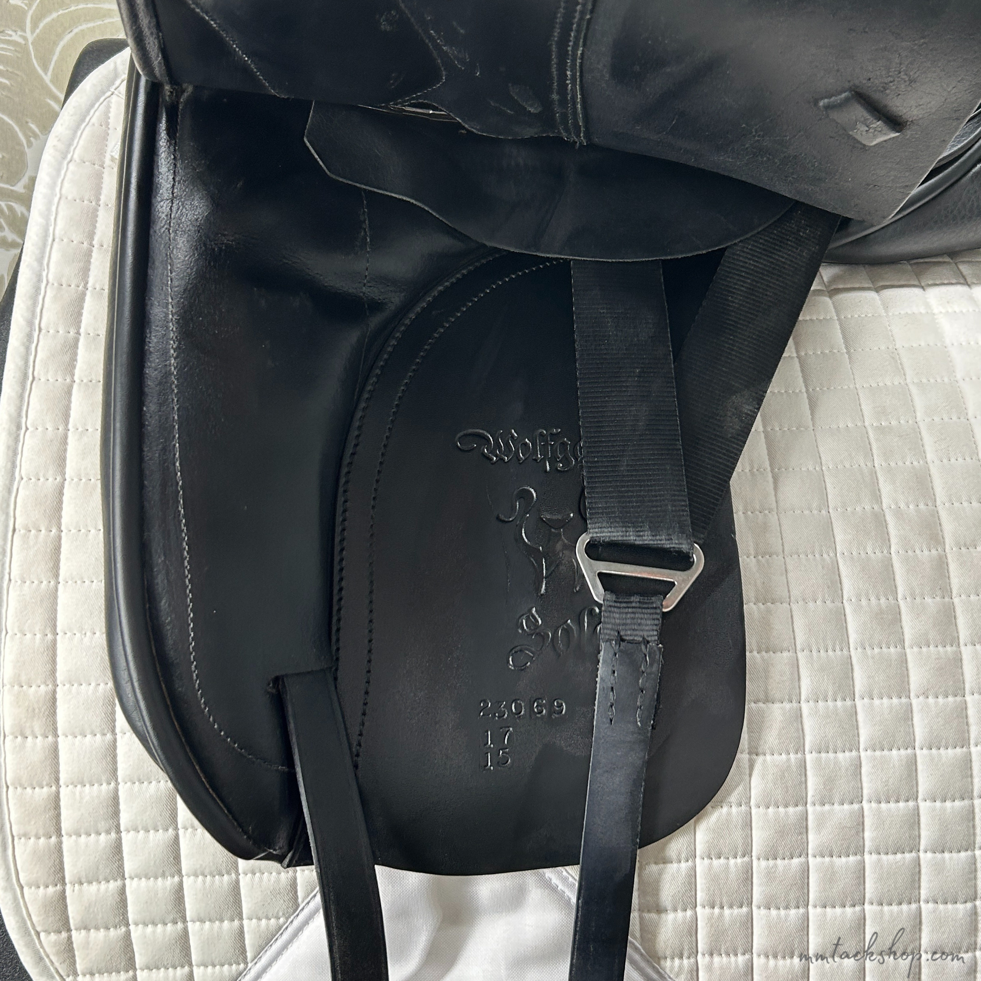 Used 17" Custom Wolfgang Signature Solo Dressage Saddle