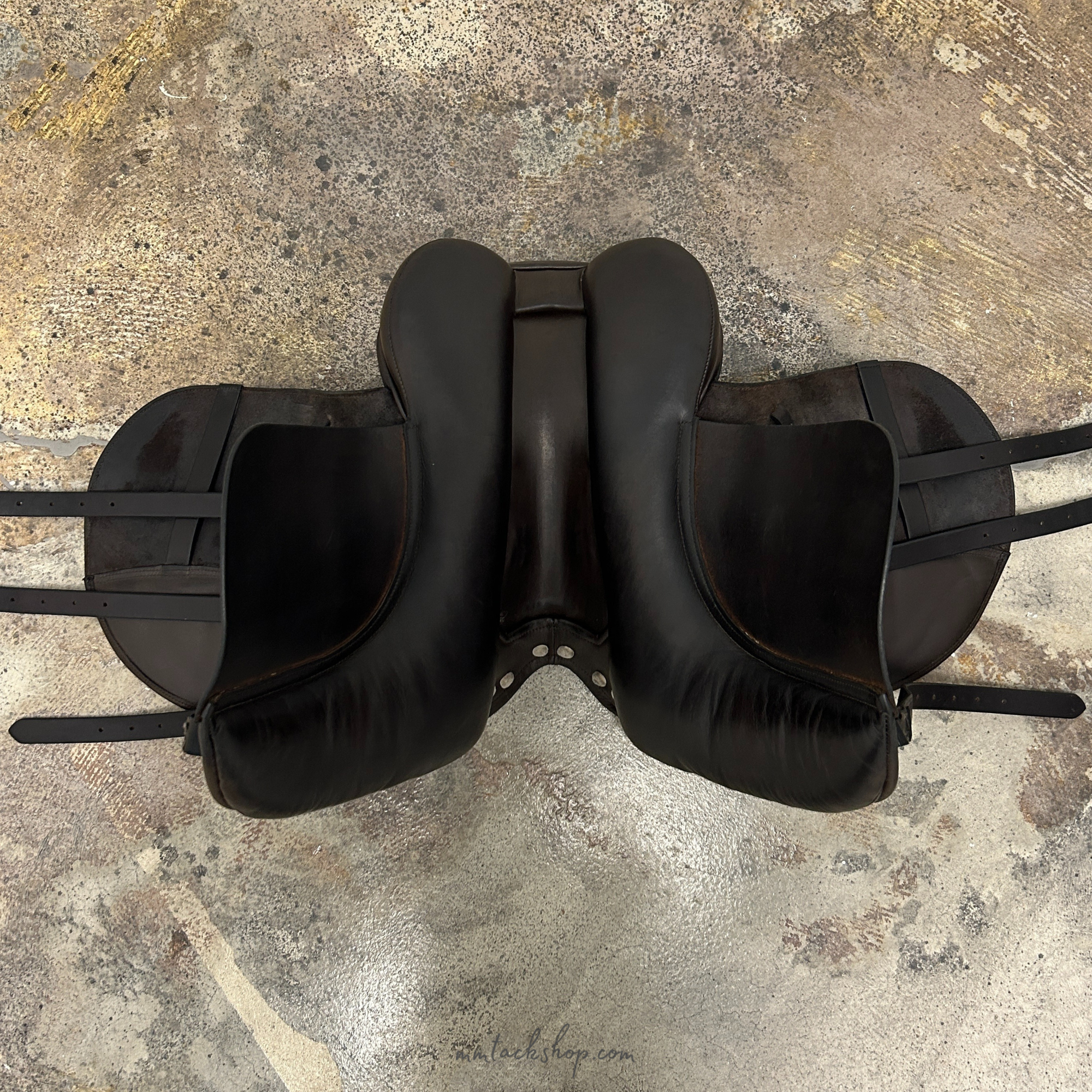 Used Täkt TSD-17 Dressage Saddle