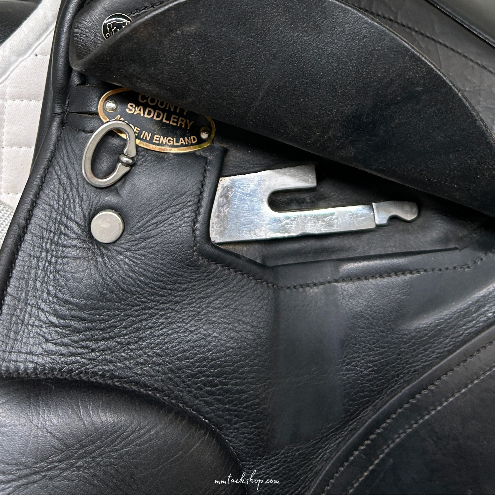 Used County Connection Dressage Saddle