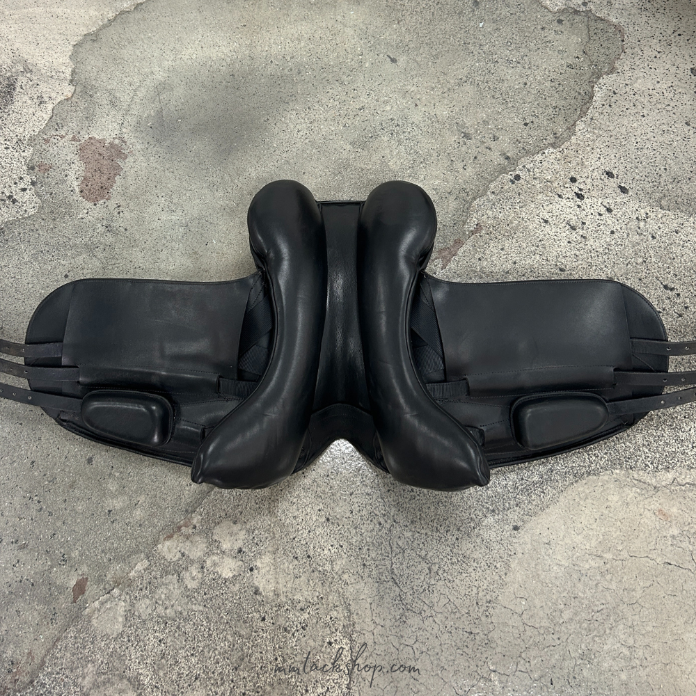 Image of Used Fairfax World Class dressage saddle&