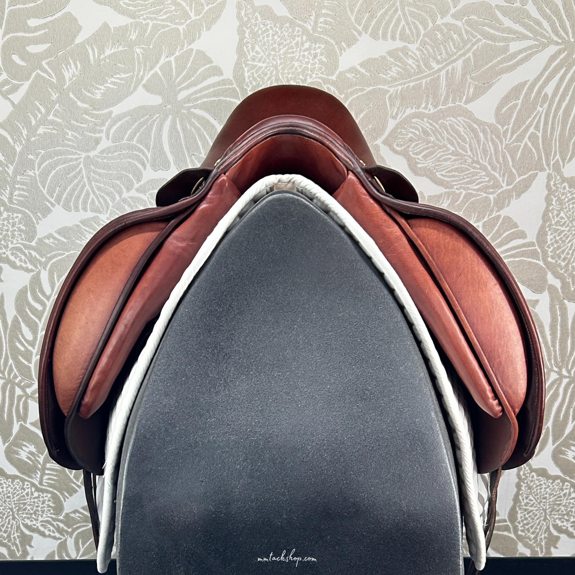 Used Harry Dabbs Jaguar Dressage Saddle