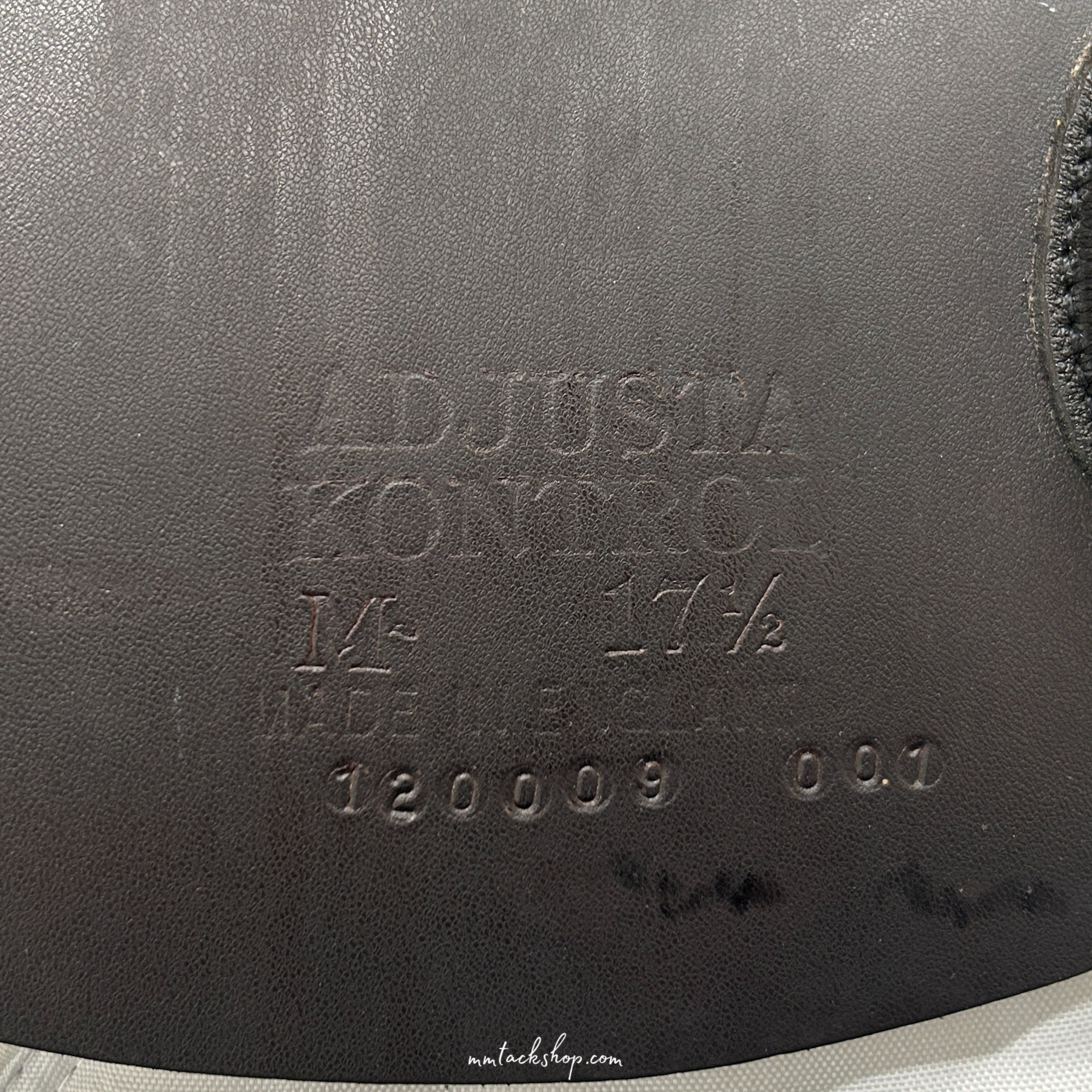 DEMO 17.5" Albion Kontrol Deep, Forward Flap Jump Saddle Medium