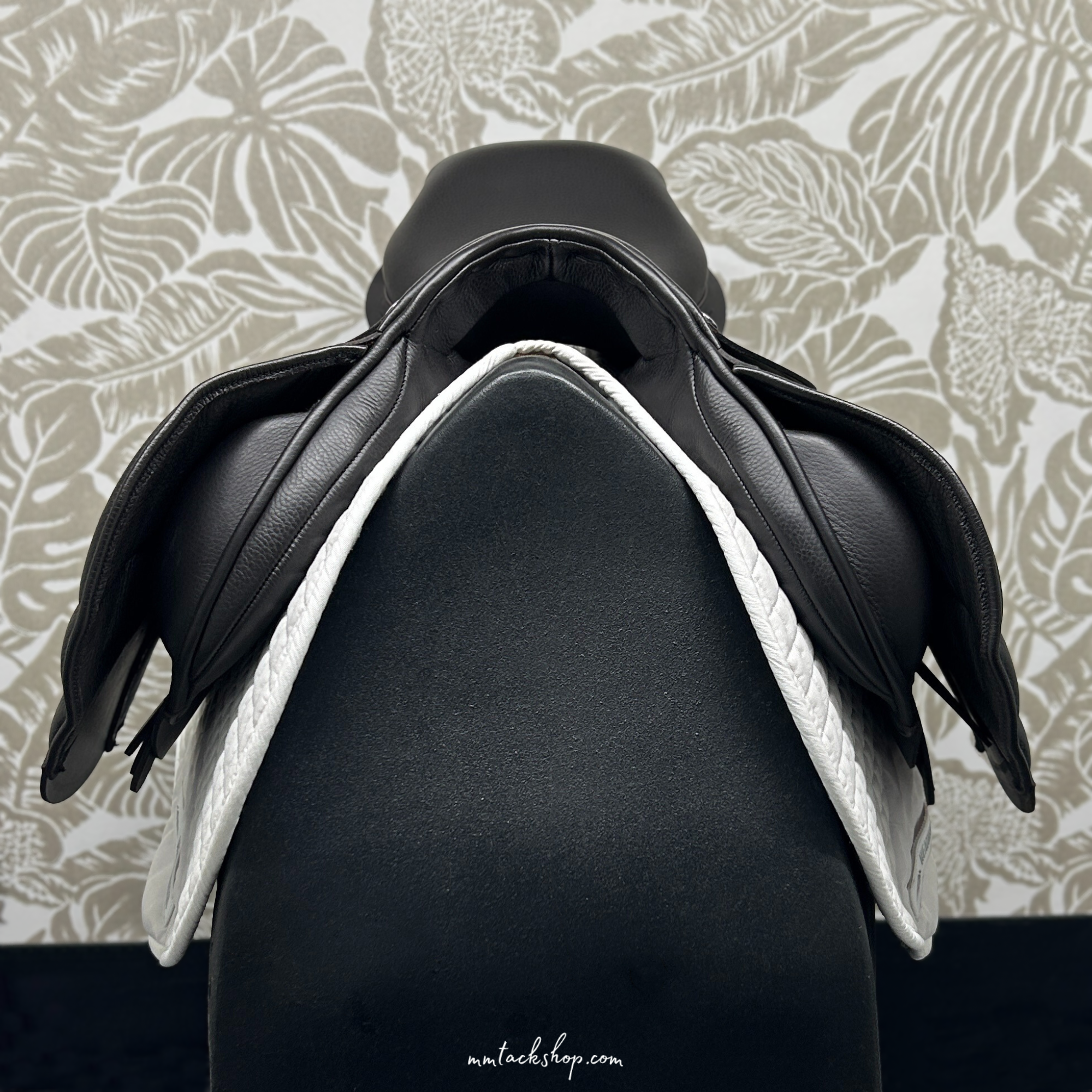 DEMO Albion K2 Jump Saddle 17.5 Med/Wide