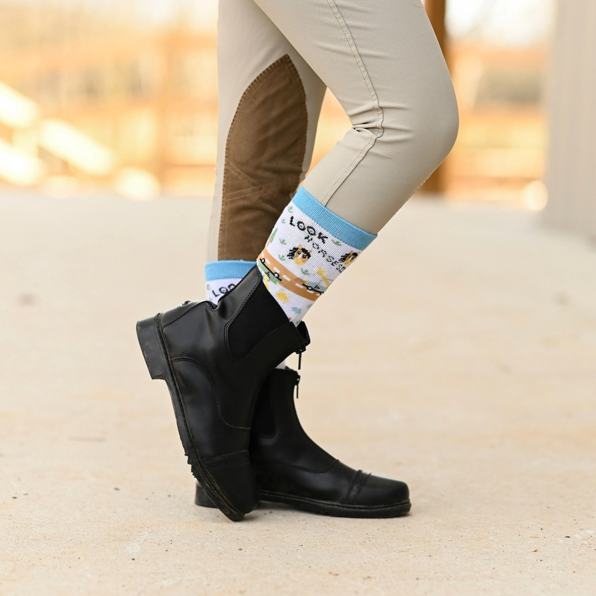 Dreamers & Schemers LOOK! HORSES! Youth Crew Socks