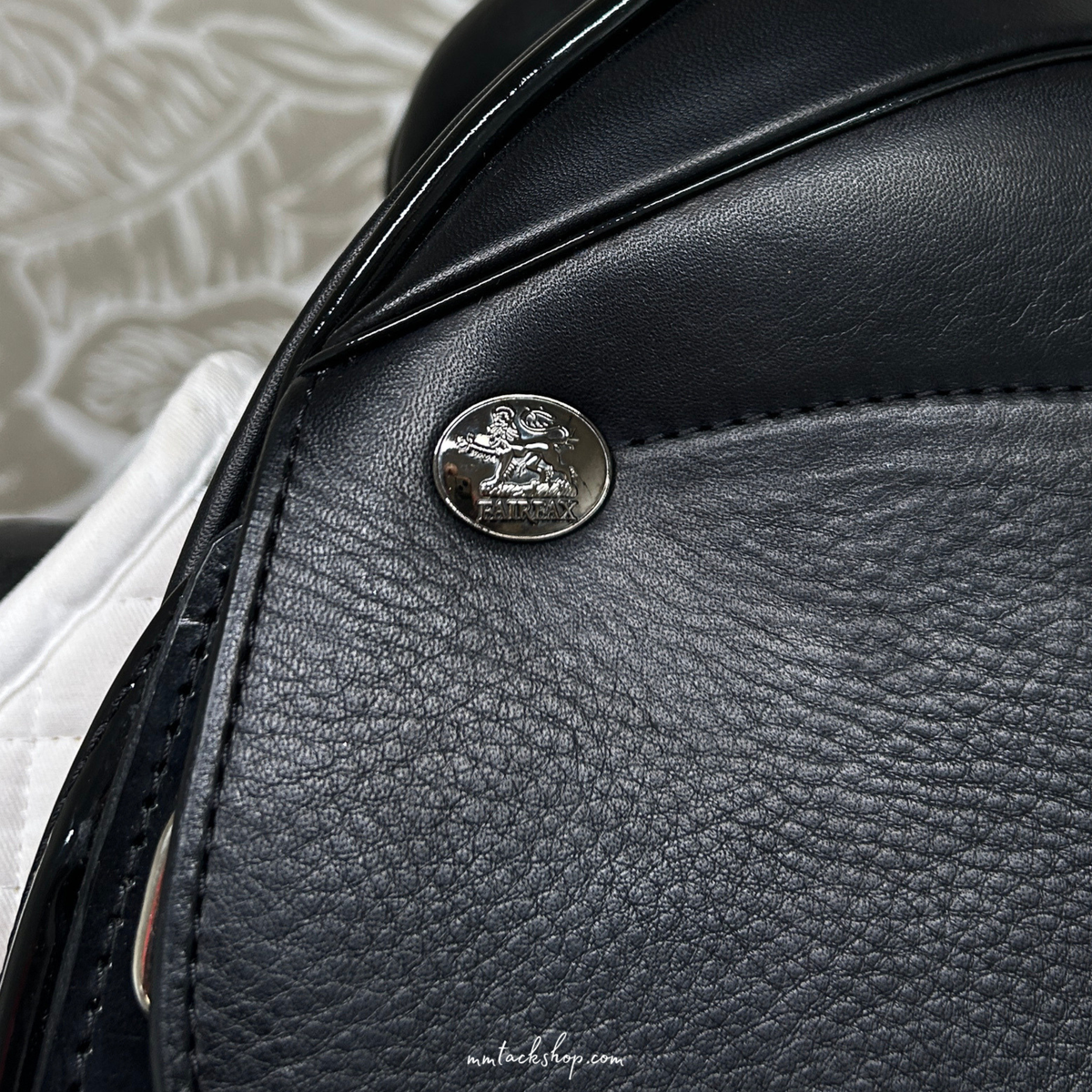 Fairfax World Class II Dressage Saddle, Full Panel 17.5"