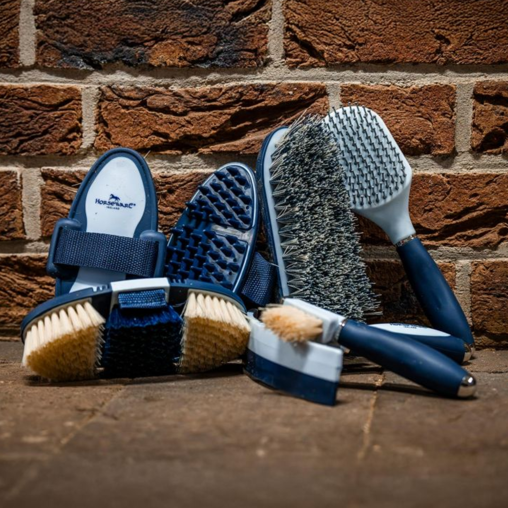 Horseware Newmarket Grooming Brush Set