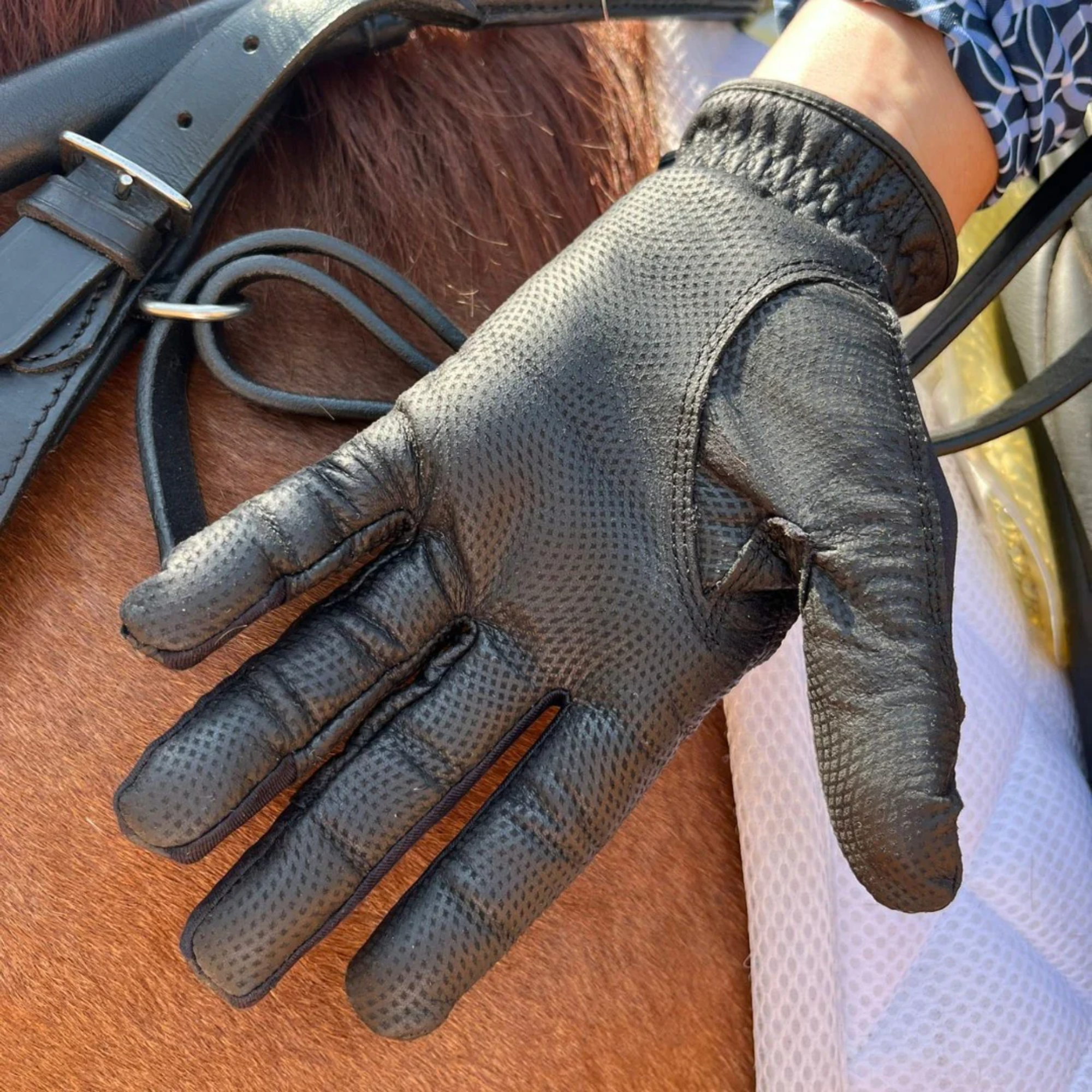 Correct Connect Tackified Copper Tech Leather Premium Riding Gloves, Black