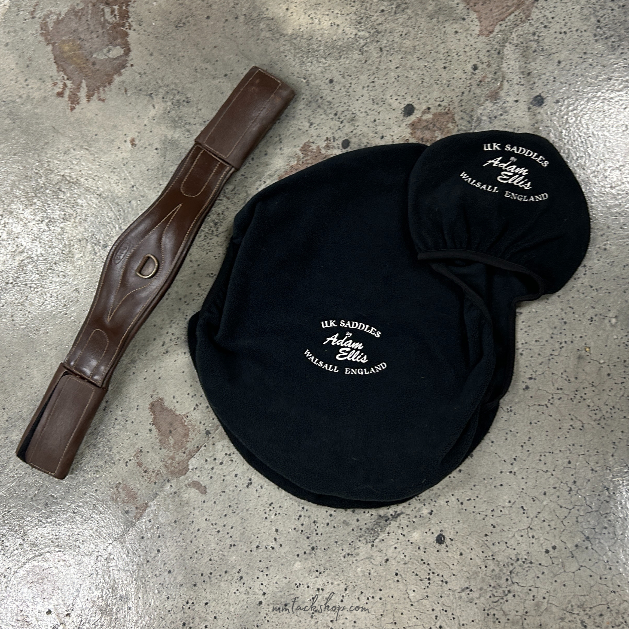 Used 17.5" Adam Ellis Mono Event Saddle