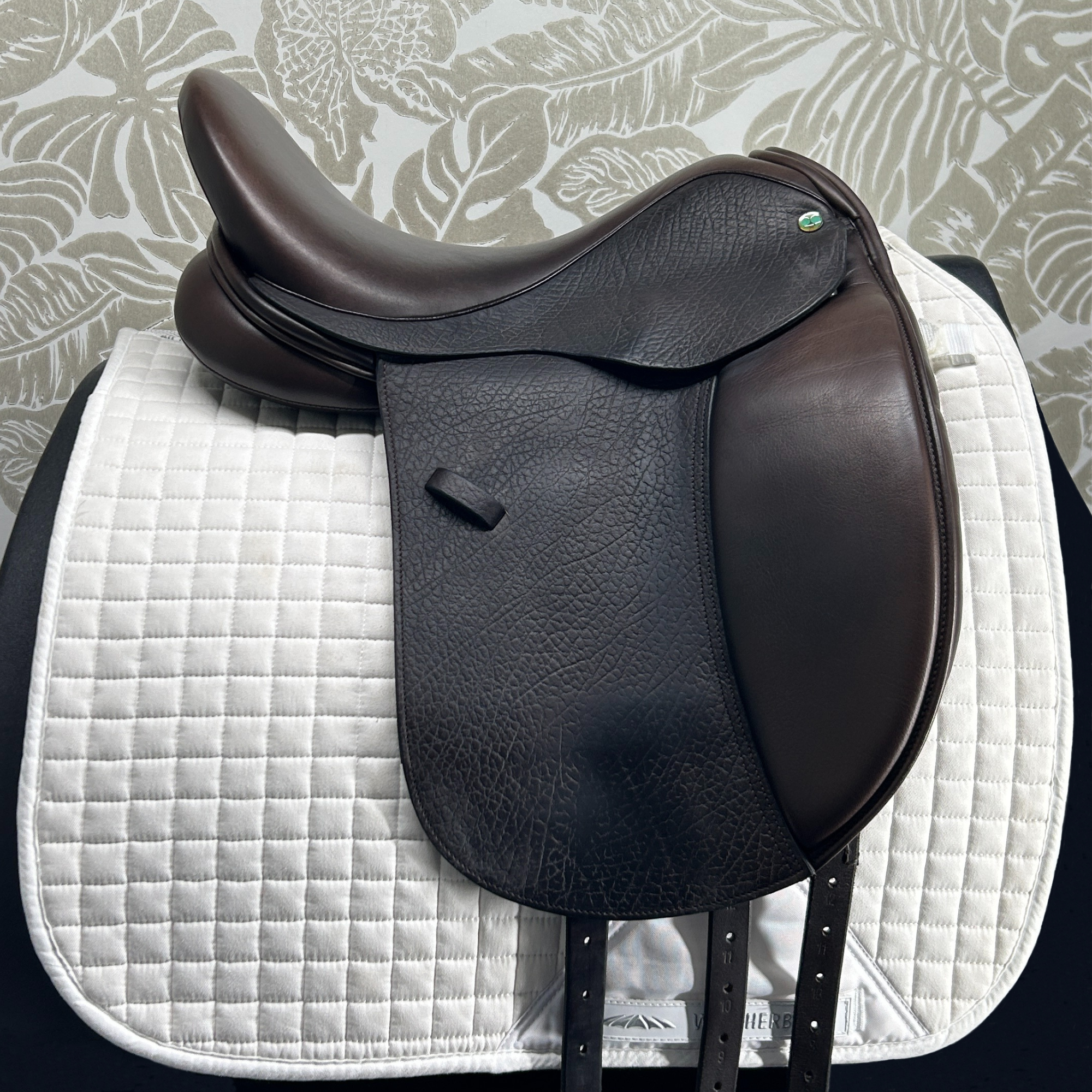 Used Täkt TSD-17 Dressage Saddle