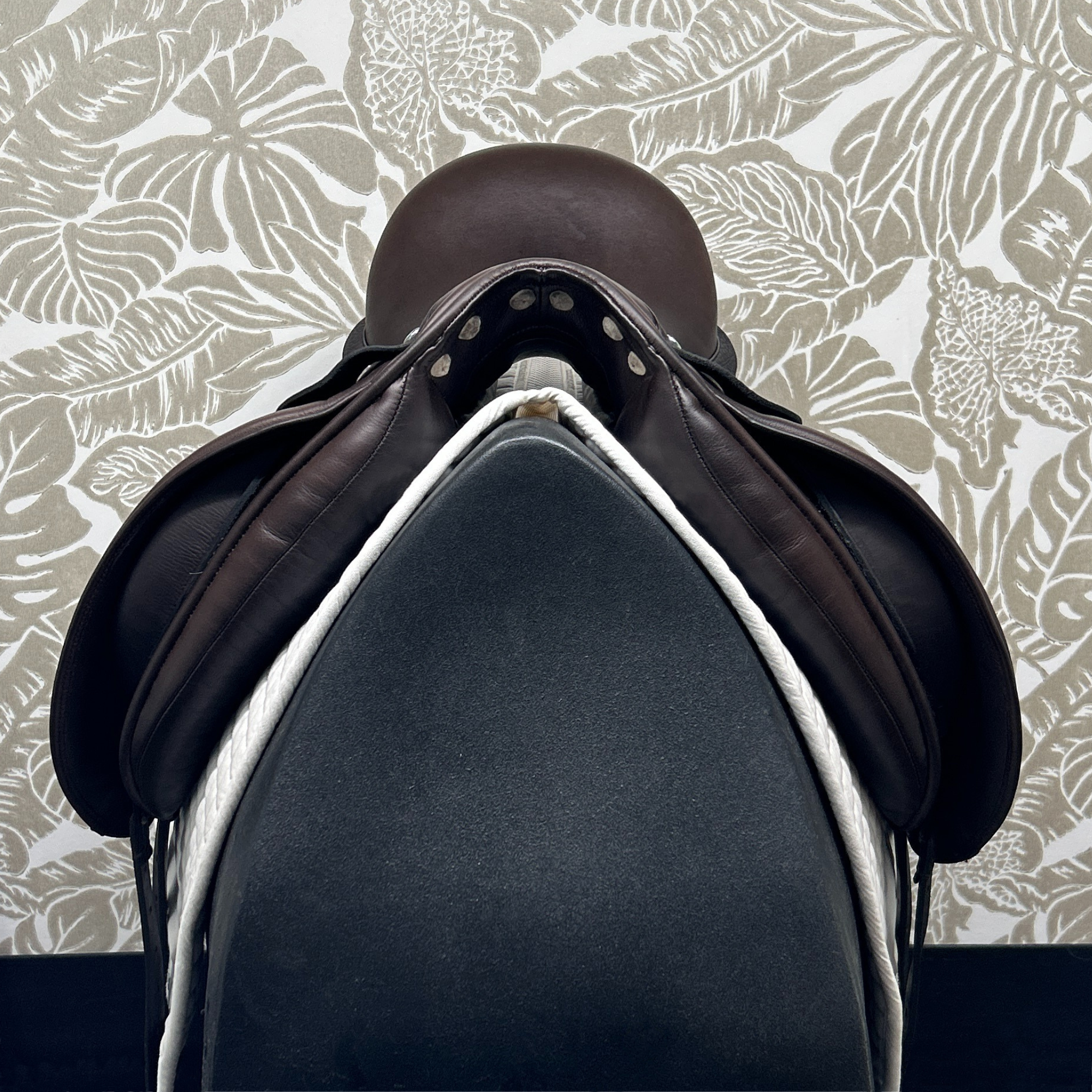 Used Täkt TSD-17 Dressage Saddle