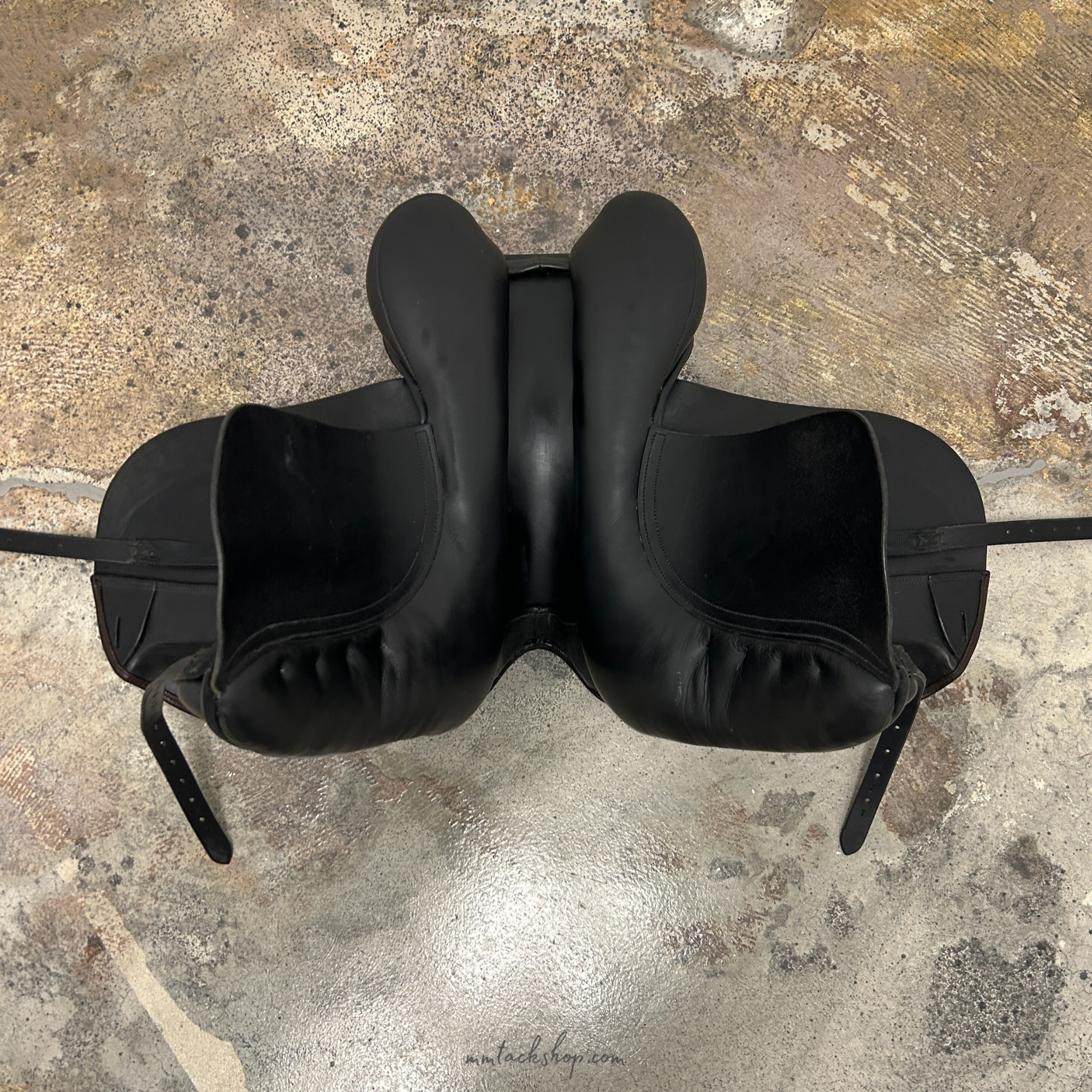 Used 17.5" Trilogy Debbie McDonald Dressage Saddle