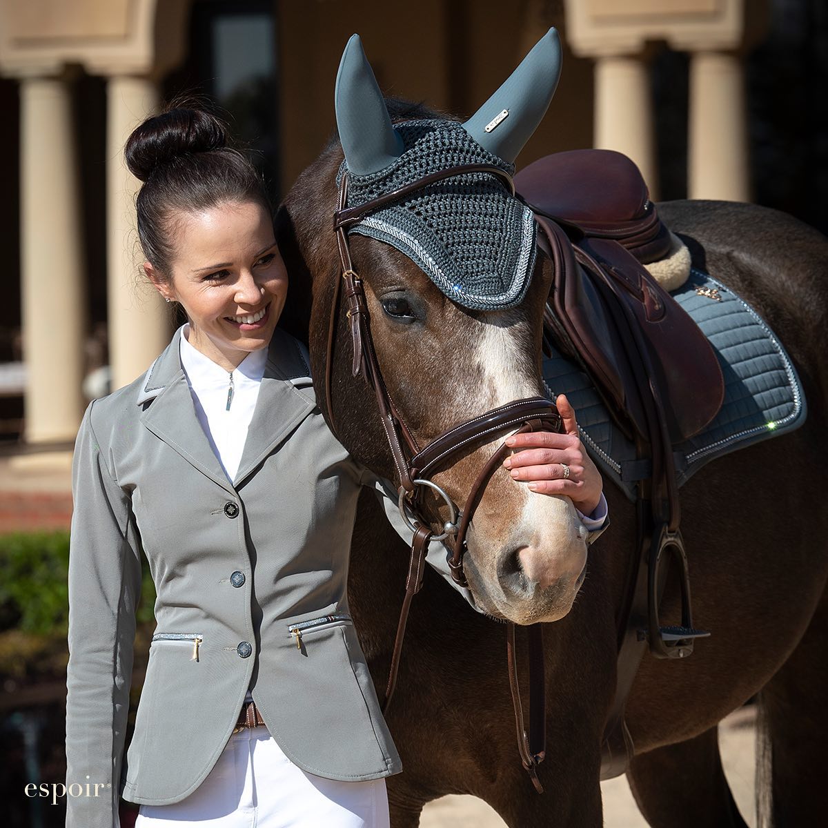 Espoir Inspire Lightweight Show Coat