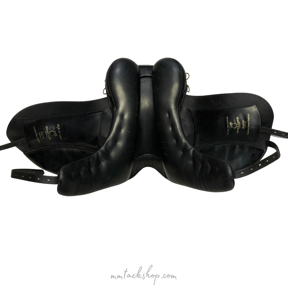 Frank Baines Reflex Dressage Saddle