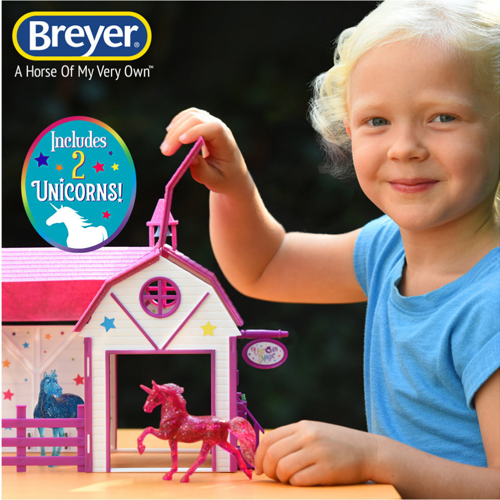 Breyer Stablemates Unicorn Magic Sparkle Playset