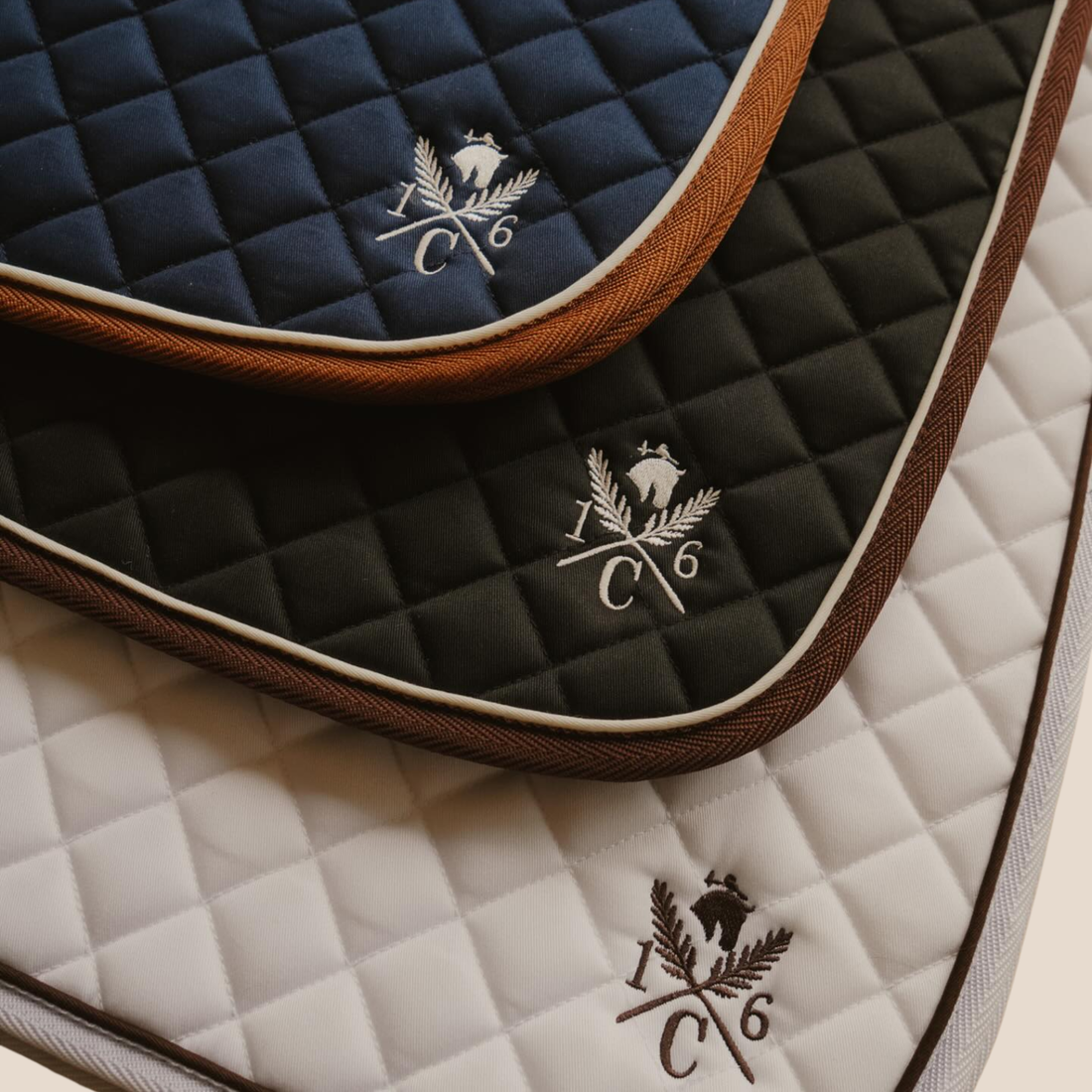 Sixteen Cypress Daily Sport Jumper Saddle Pad, White