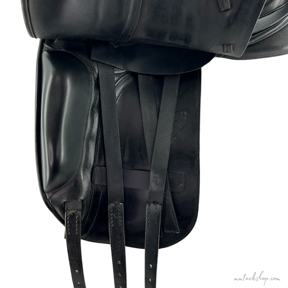 Albion SLK II Dressage Saddle Near Side Billets