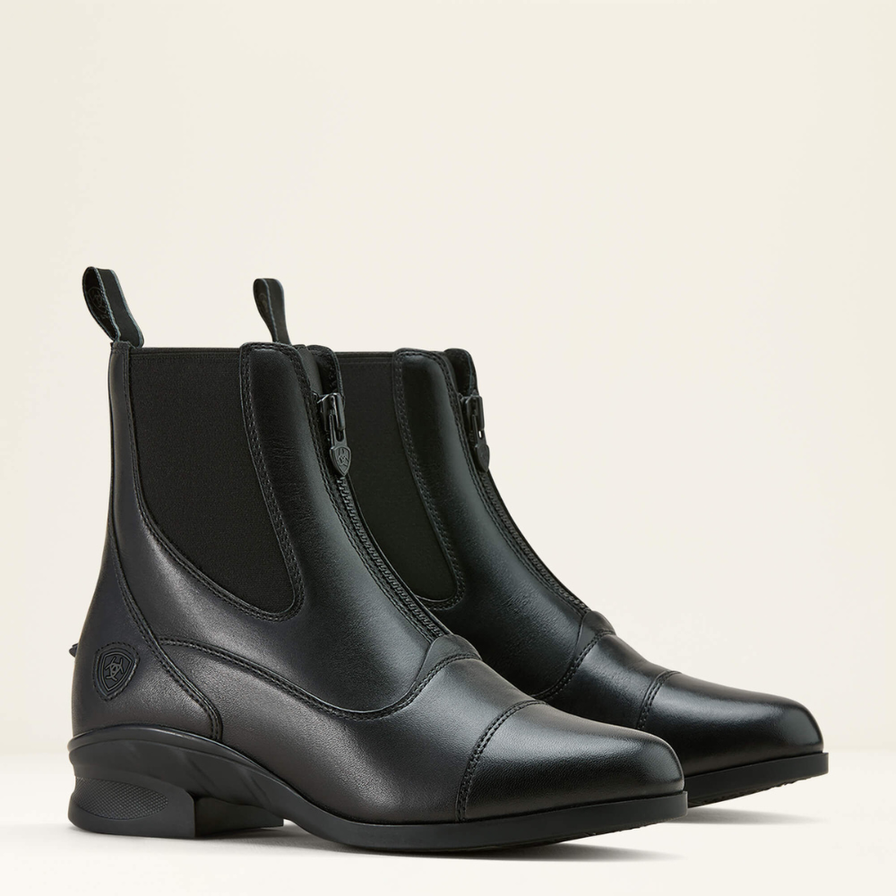 Image of a pair of Ariat&