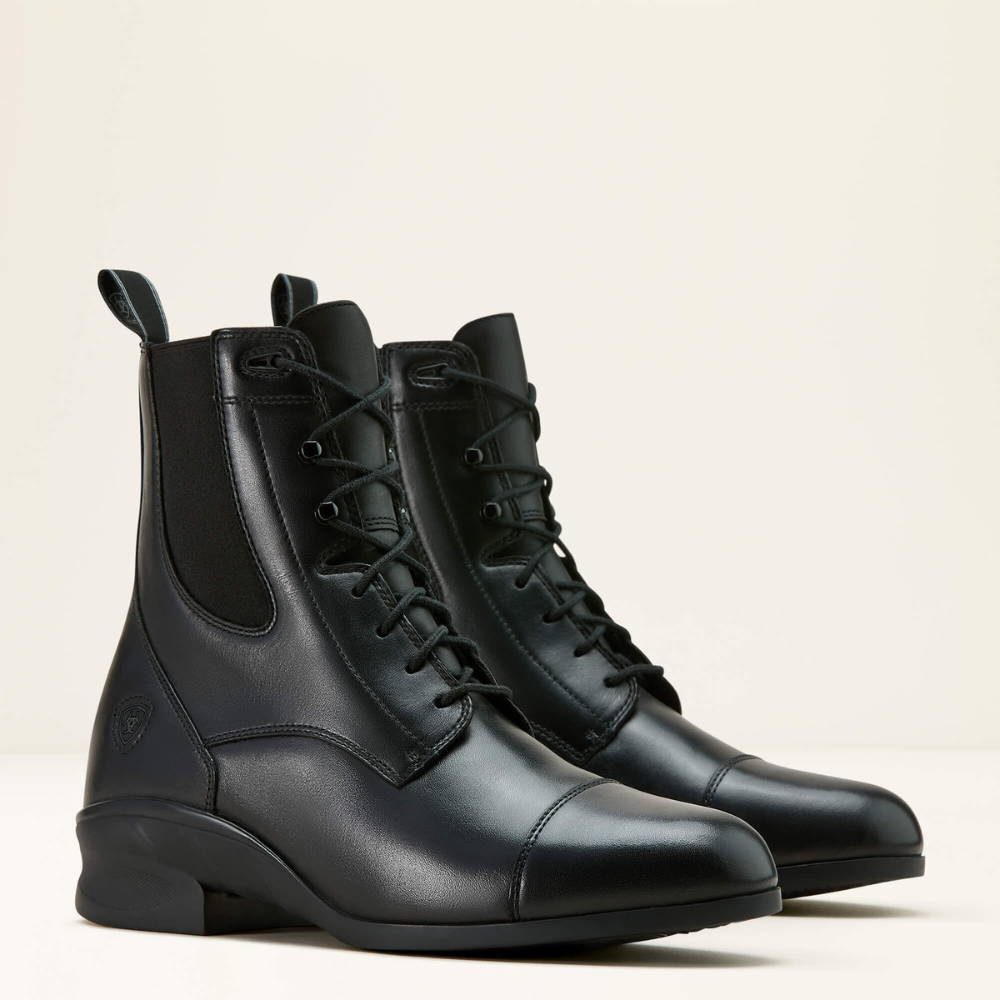 Image of a pair of Ariat&