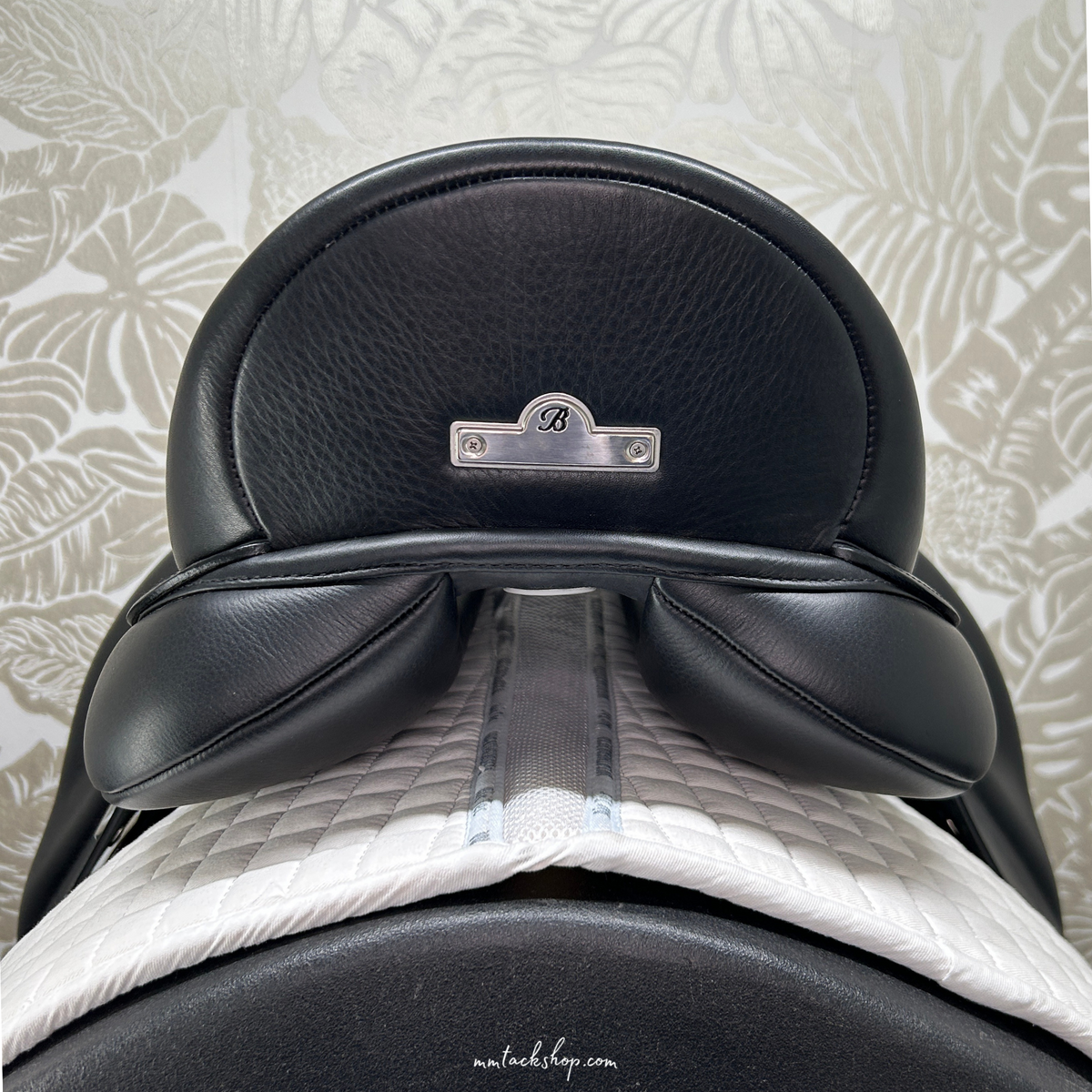 DEMO 18" Bates CAIR Classic Dressage Saddle
