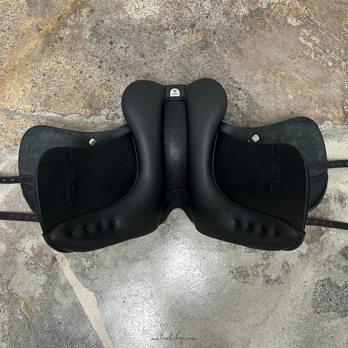 DEMO 18" Bates CAIR Classic Dressage Saddle