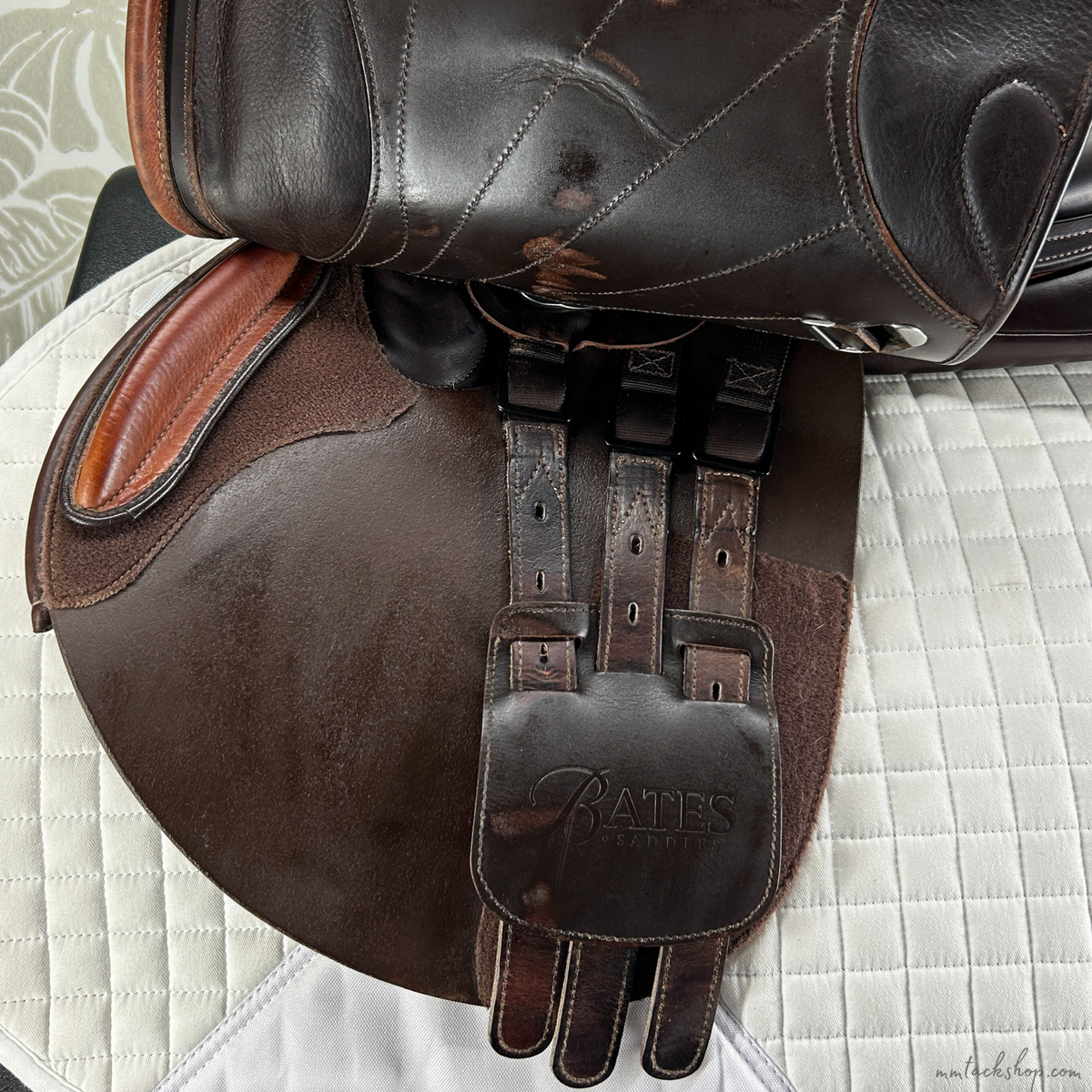 Used 17" Bates Victrix Jump Saddle