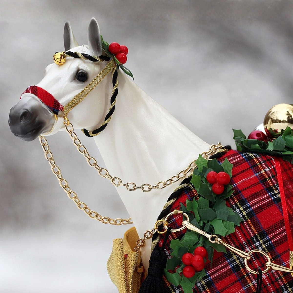 Breyer 2026 Holiday Horse, Holiday Homecoming