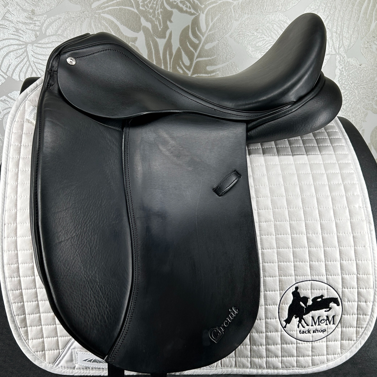 Used 17.5" Dover Circuit Premier Dressage Saddle