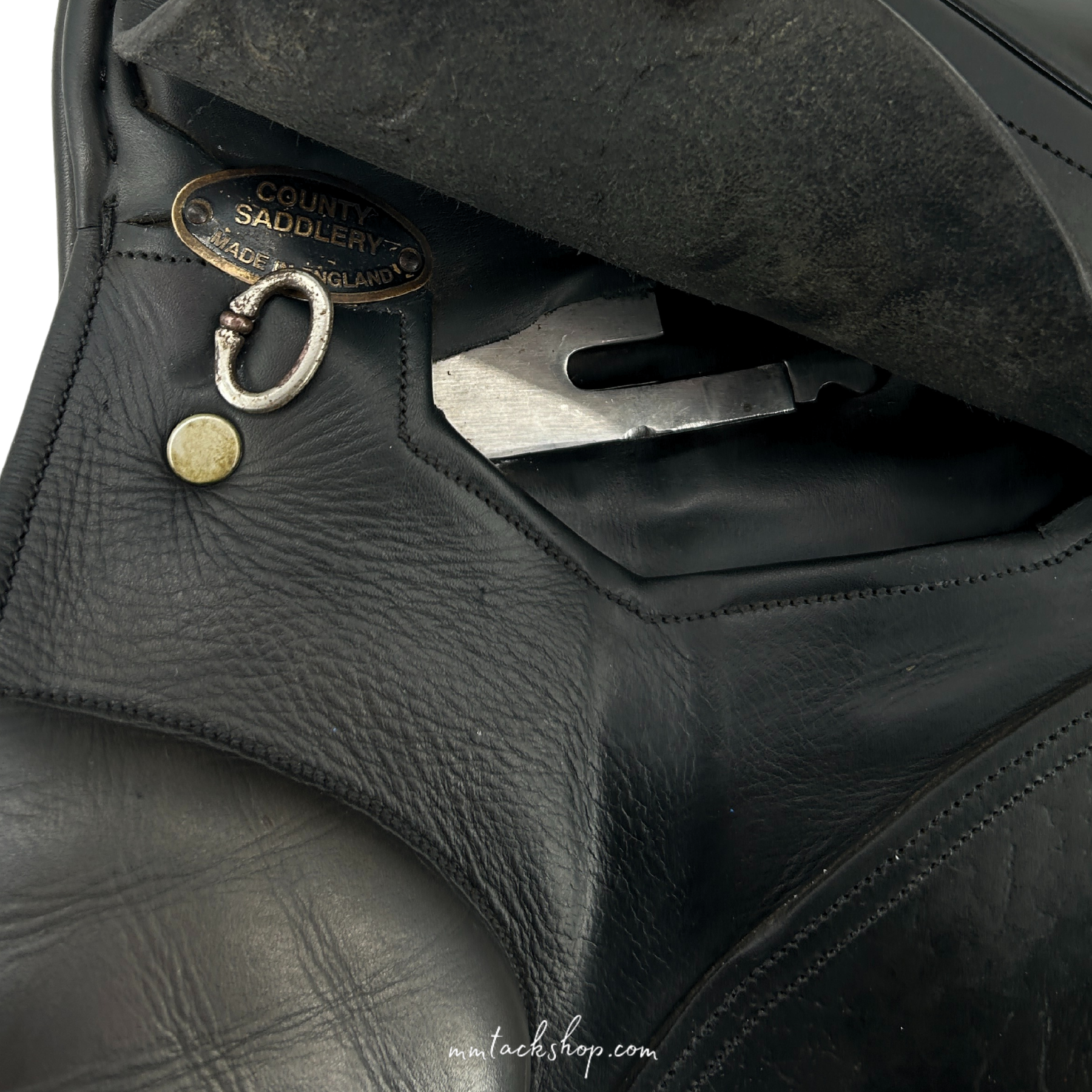 County Connection Dressage Saddle