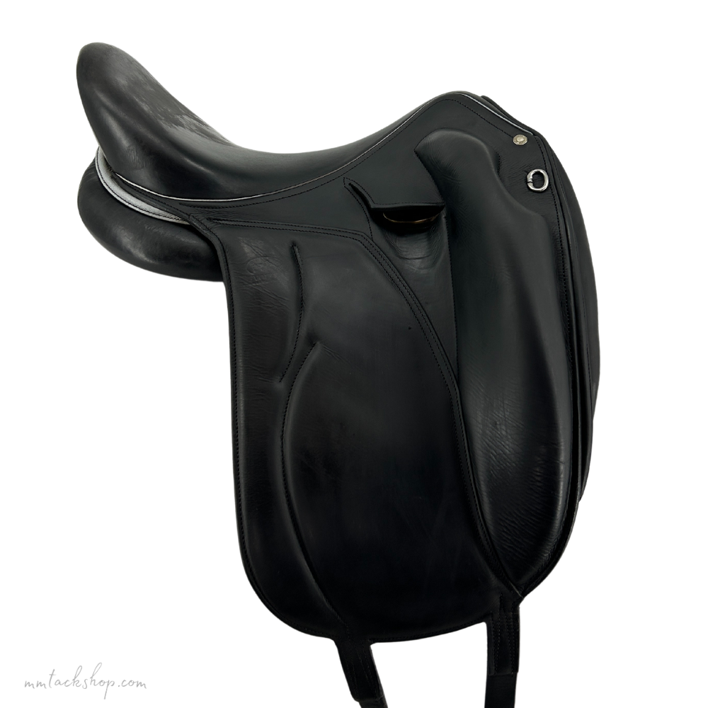Used 17.5" Devoucoux Mendia 2 Monoflap Dressage Saddle