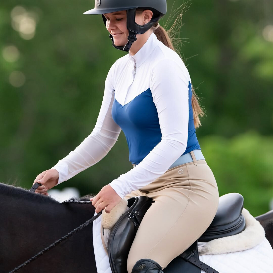 Lifestyle image of a female wearing Dapplebay&