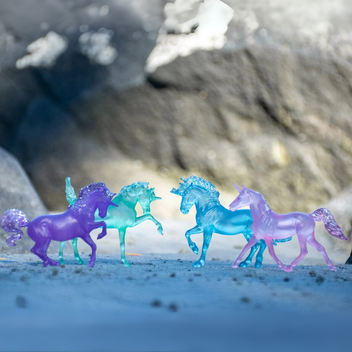 Breyer Stablemates Gems of the Ocean Gift Set