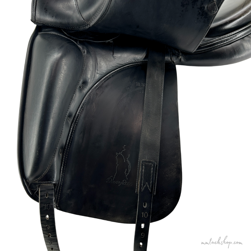 Prestige D2000 Dressage Saddle