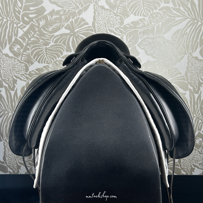 Used Prestige D2000 Dressage Saddle
