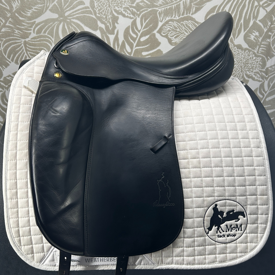 Used Prestige D2000 Dressage Saddle