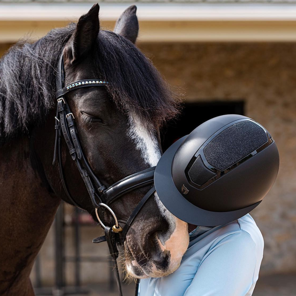 Tipperary Devon with MIPS® Wide Brim Helmet