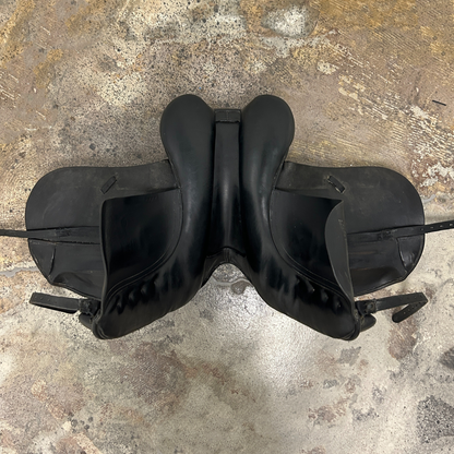 Trilogy Debbie McDonald Dressage Saddle