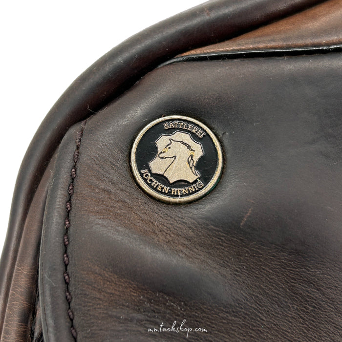 Used 17.5+" Hennig Dressage Saddle