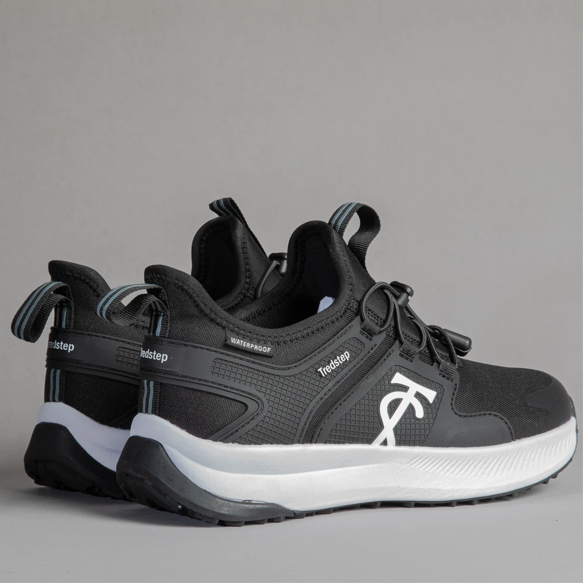Tredstep Ireland Motion-T Trainers, Caviar